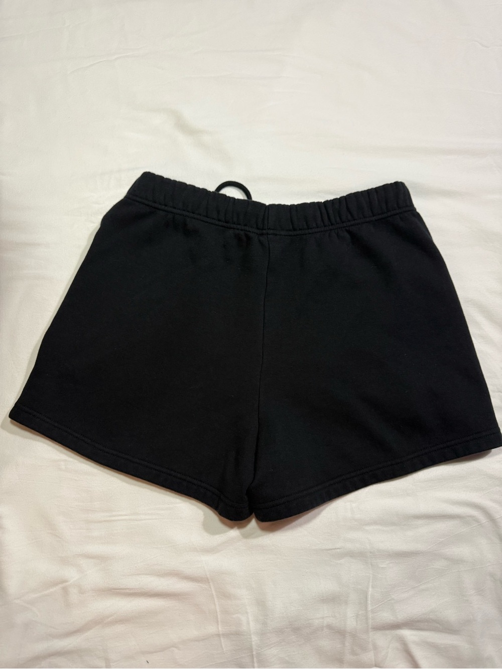 SKIMS Cotton Fleece Shorts - Picture 5 of 6